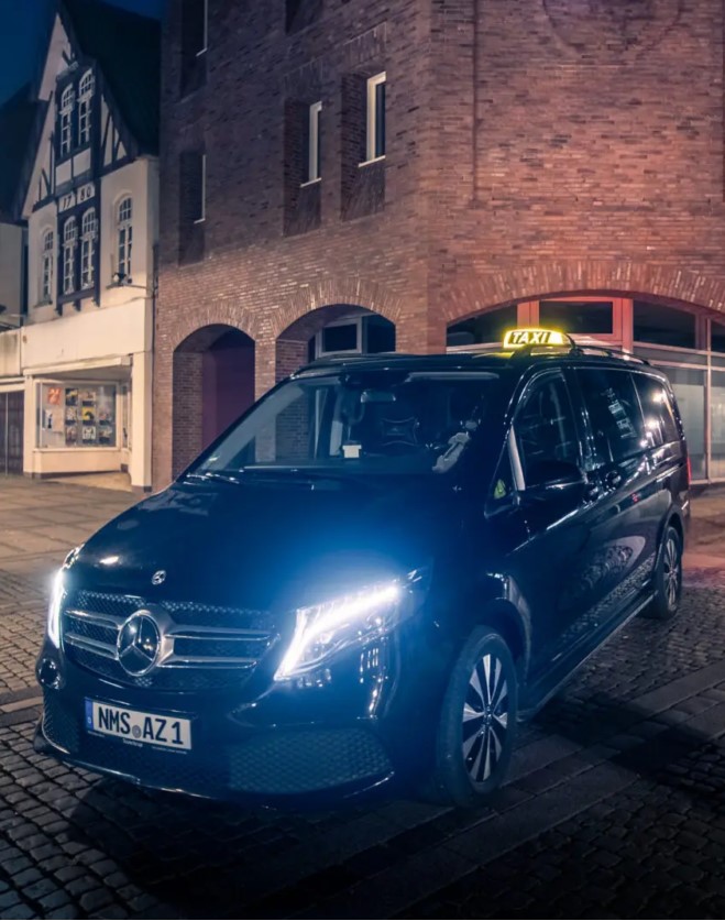 Ablauf und Fahrzeug passend zum Anlass – Neumünster Taxi