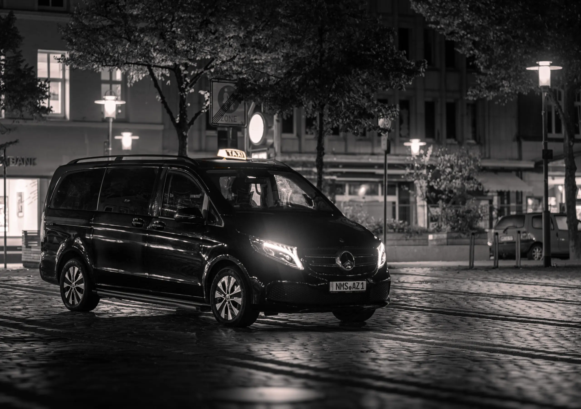Krankenfahrten und Rollstuhltaxi in Neum&uuml;nster